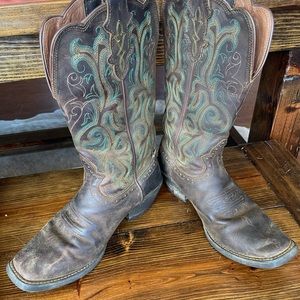 Justins square toe boots